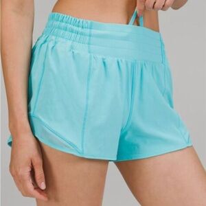 Lululemon Hotty Hot High-Rise Lined Short 2.5" (SIZE FOUR) Electric Turquoise